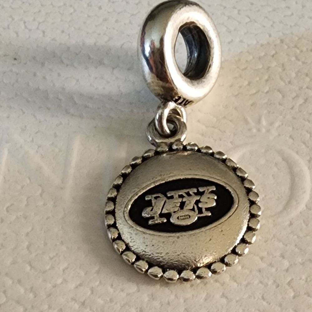 Pandora New York Jets Unforgettable Moment dangle - Picture 3 of 9